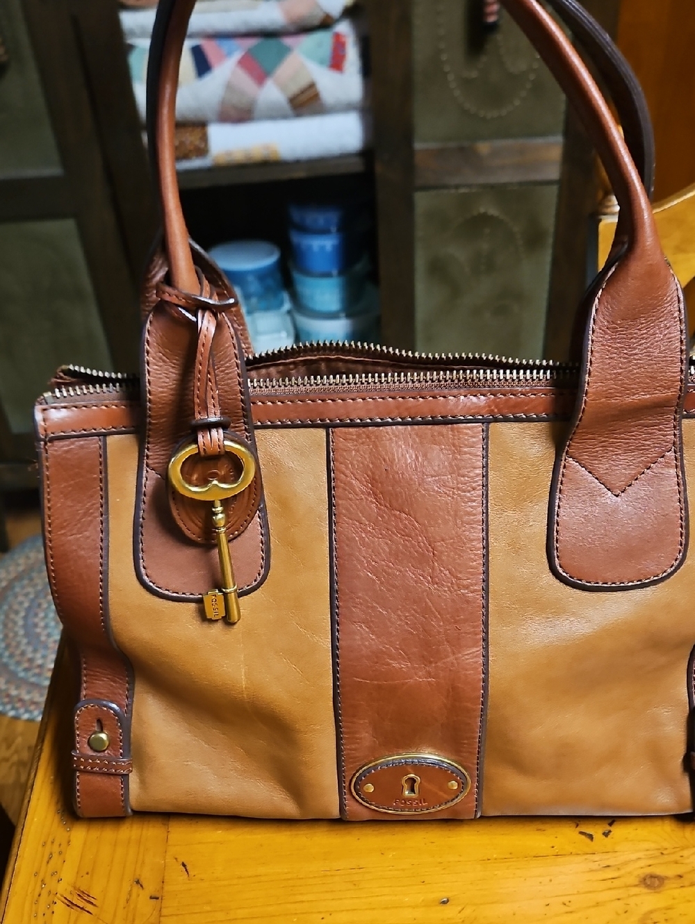 Fossil Women's Brown Leather Bag Key